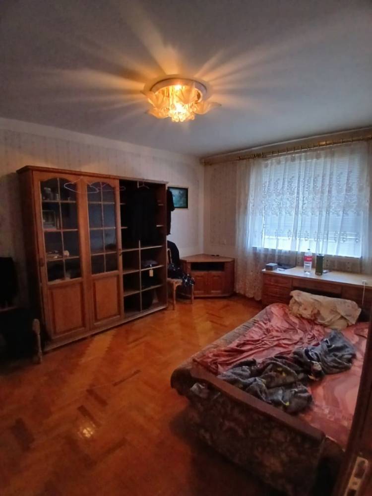 fbbc2339-7c9e-4206-8d39-0c841df9e8bb