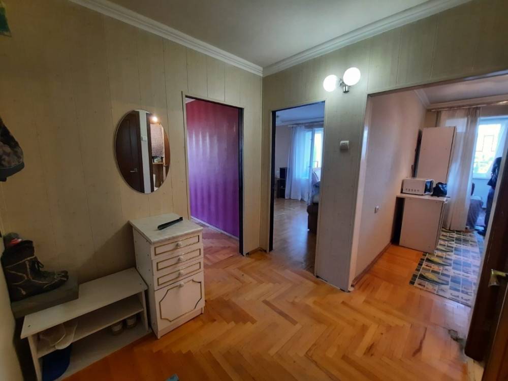 e2ab1e26-3ea5-48a7-908a-0d261478e8aa
