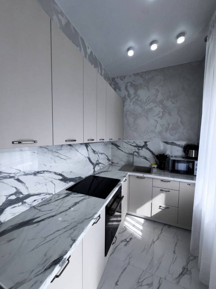 ddfdc566-f811-432d-b811-70b6ec9ec576