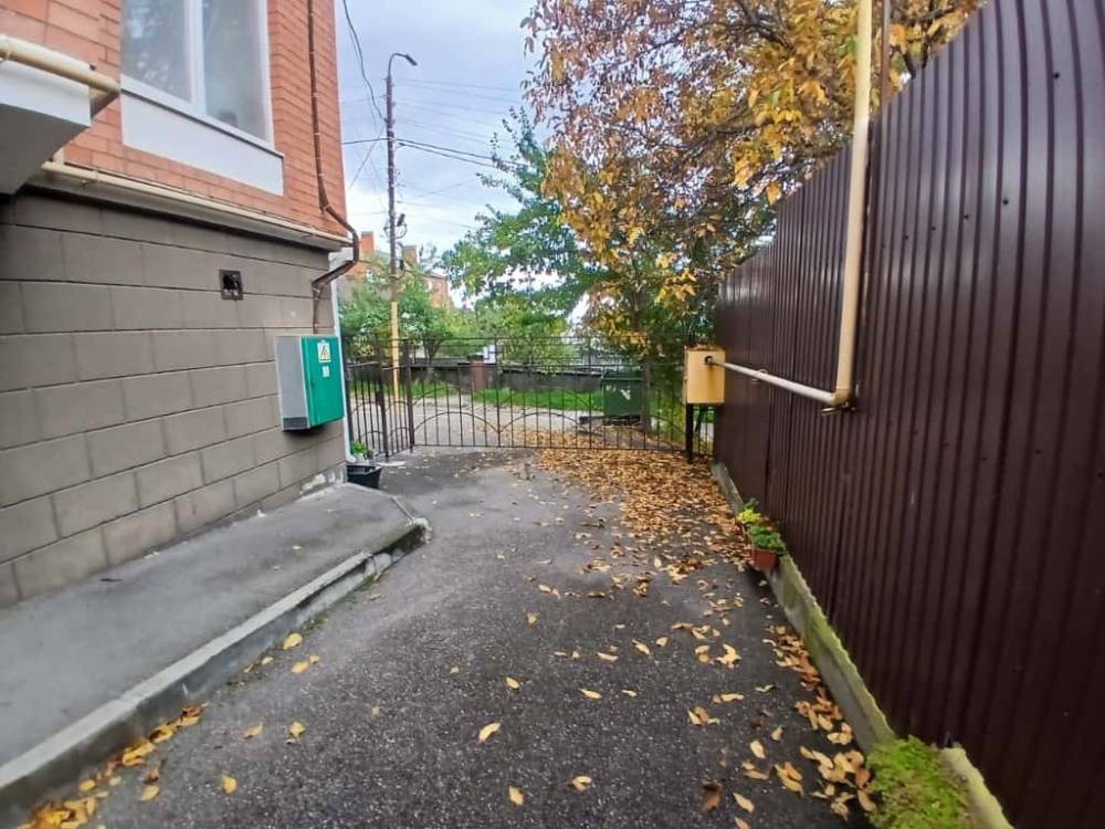 f10c2c0a-e87b-4764-8a2b-a592ddf0ee8c