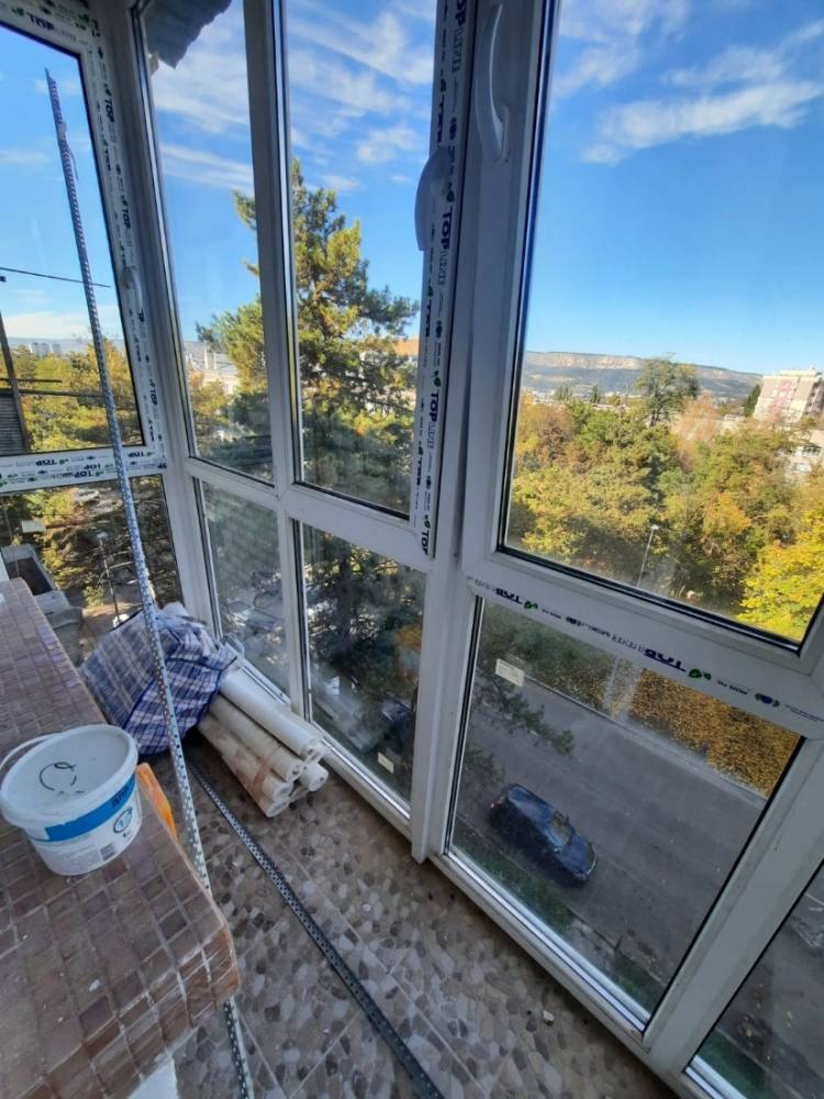 b3fed7e8-5399-46f8-9ba2-49f5361e71b1