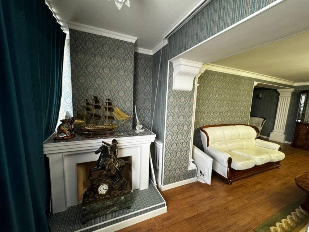 8aa4a25c-d7b3-4730-ba29-25da660c9a46