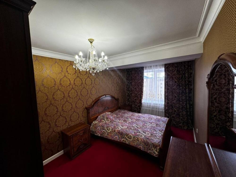 e52b921a-b1a7-43d2-b610-fce8697035df