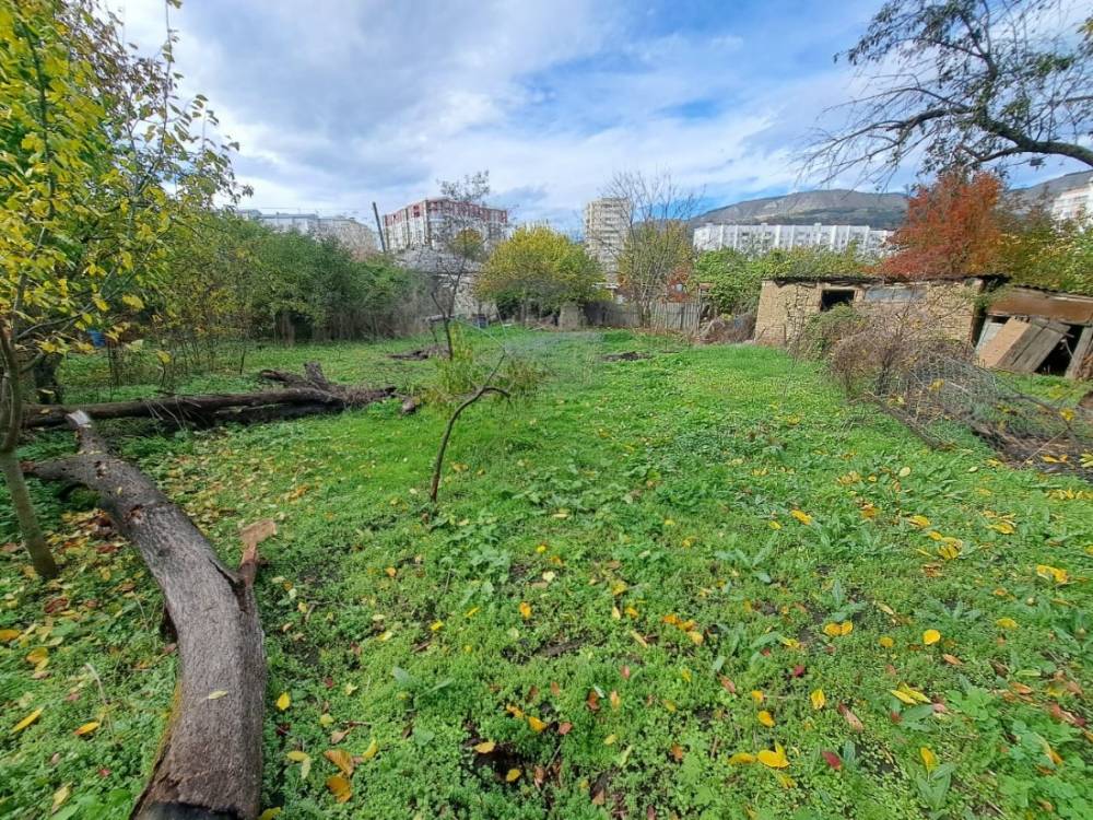 7b327126-68cc-4424-af94-af296234a0be