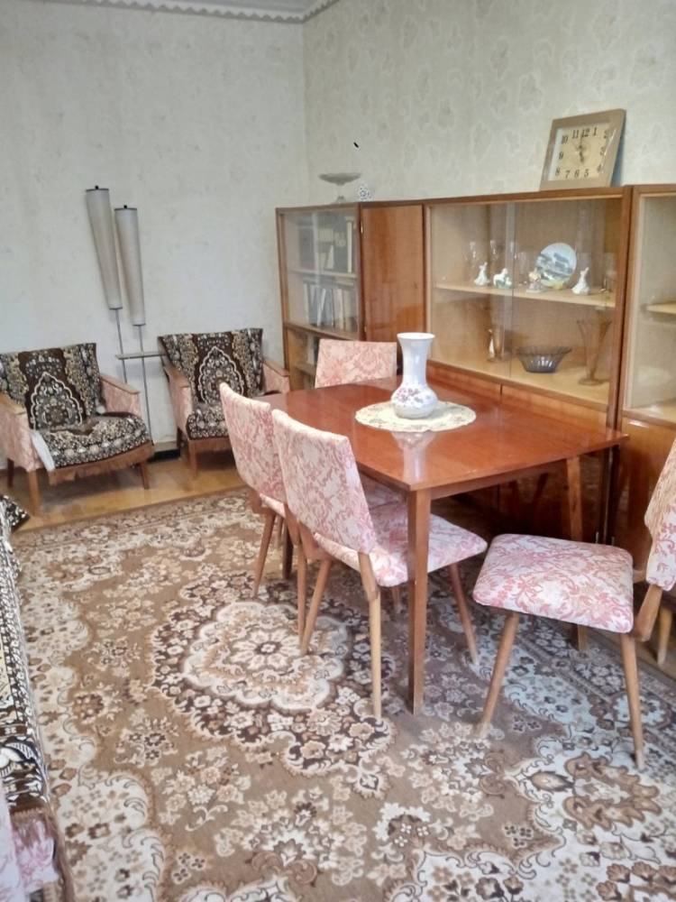 894c19b4-6f70-4067-98ba-396a2c96921a