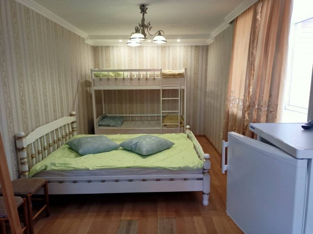 18a136691afd0c38de34919736167517633763963722329_2