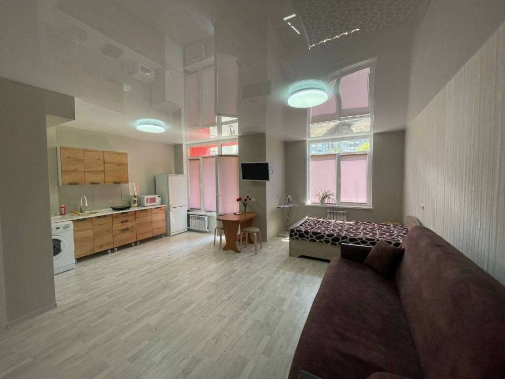 728e96fe-e6b3-4f64-8bda-dc3c2391ee56