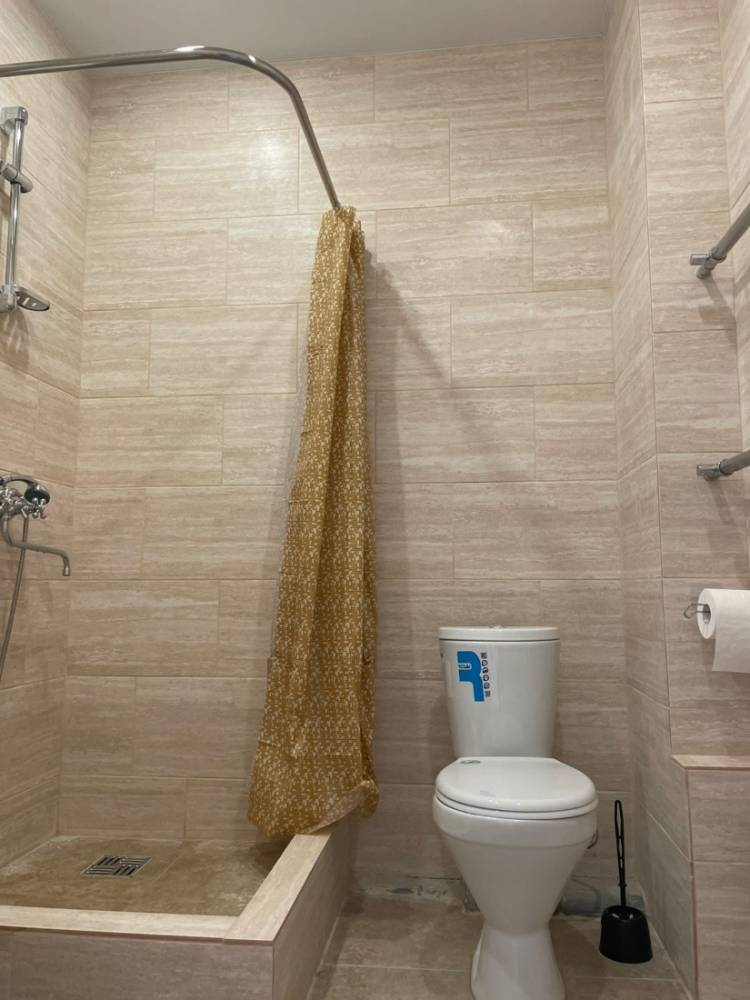 c9df3d64-aab9-4c38-a2c2-f6515ef995c0