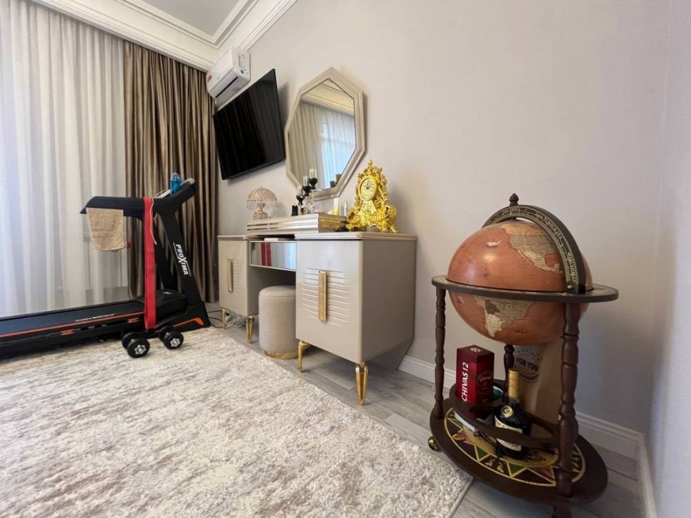 whatsapp image 2025-11-27 at 09.46.01 (2)