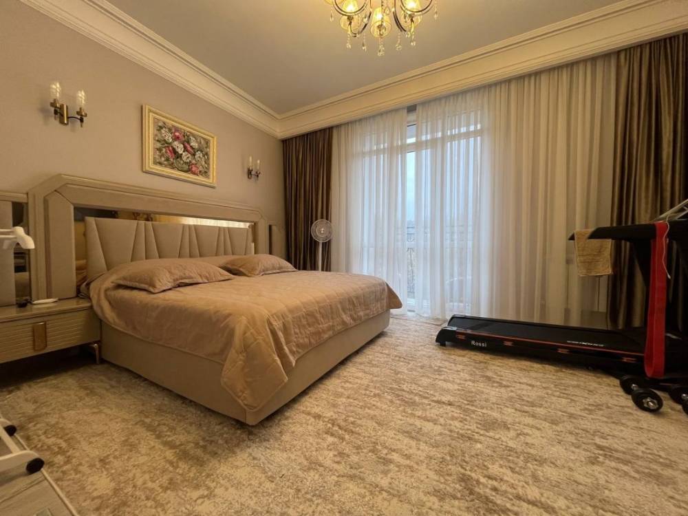 whatsapp image 2025-11-27 at 09.46.01 (1)