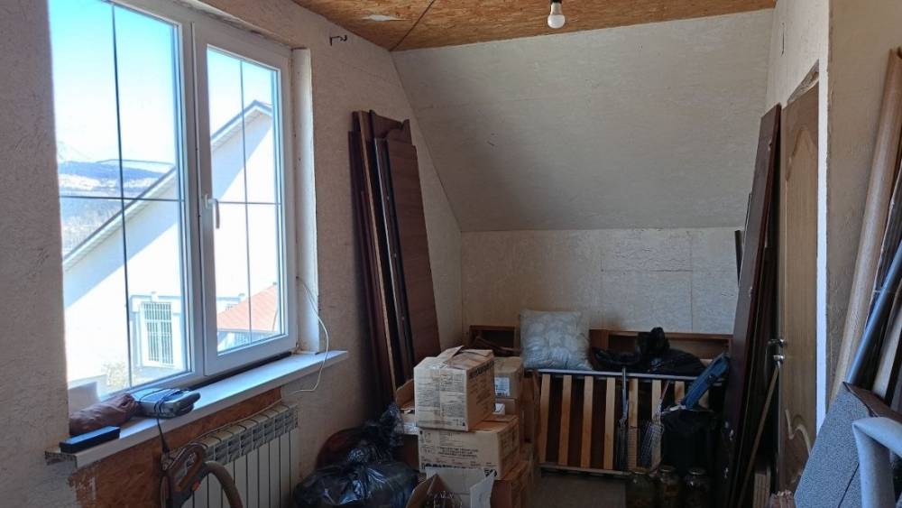 photo_5344028404426151379_y