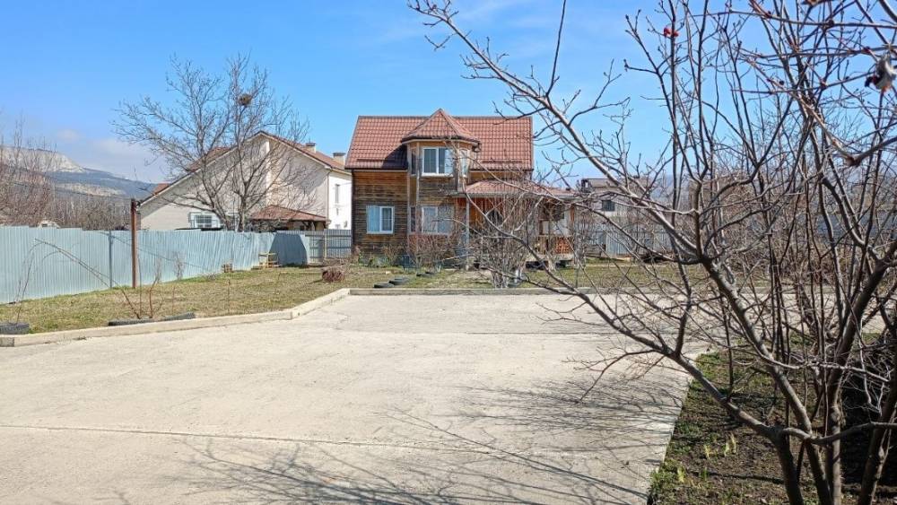 photo_5344028404426151366_y