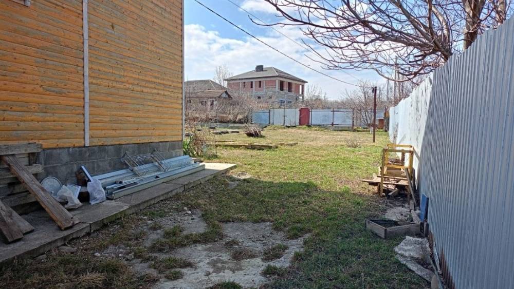 photo_5344028404426151369_y